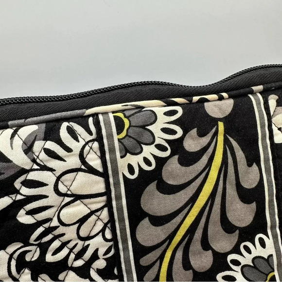 Vera Bradley Yellow Baroque Padded Quilted Laptop Tablet Sleeve Case - Picture 4 of 8